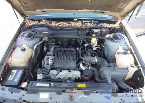 1993 Buick Park Avenue z USA, uszkodzony, nr VIN 1G4CW53L1P1627112